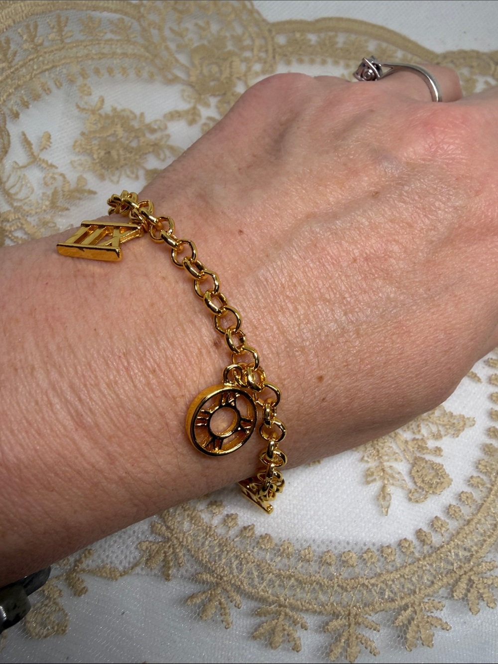 18K Marked Yellow Gold Roman Numeral Charm Bracelet |Designer Inspired
